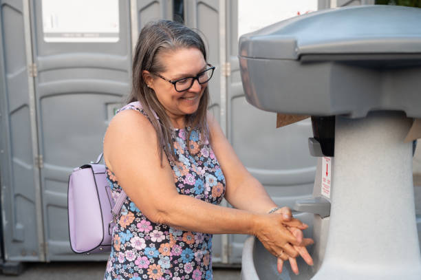 Best Porta potty services near me  in Guthrie Center, IA