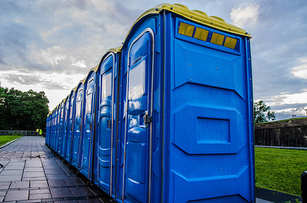 Best Portable restroom trailer rental  in Guthrie Center, IA